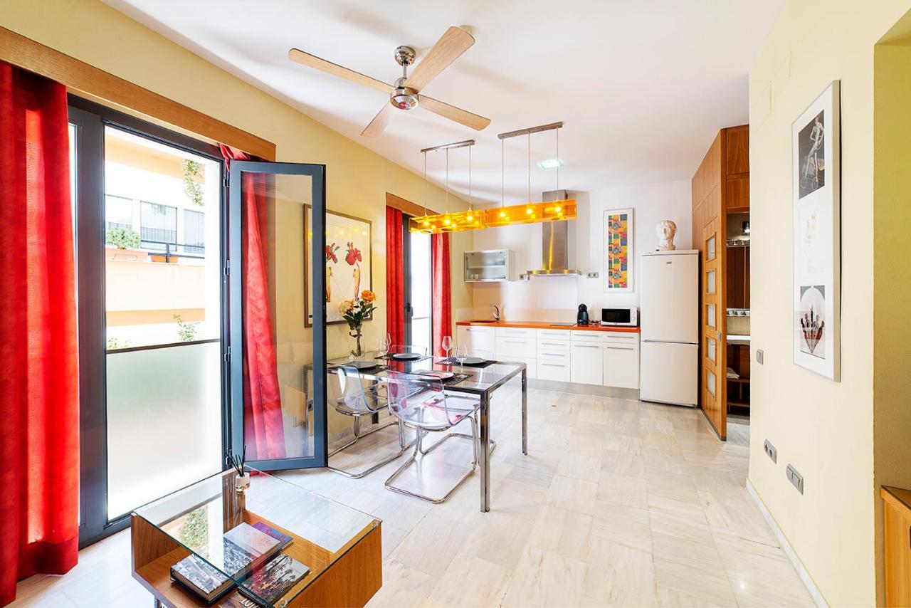 Alohamundi F&G Apartment Seville Exterior photo