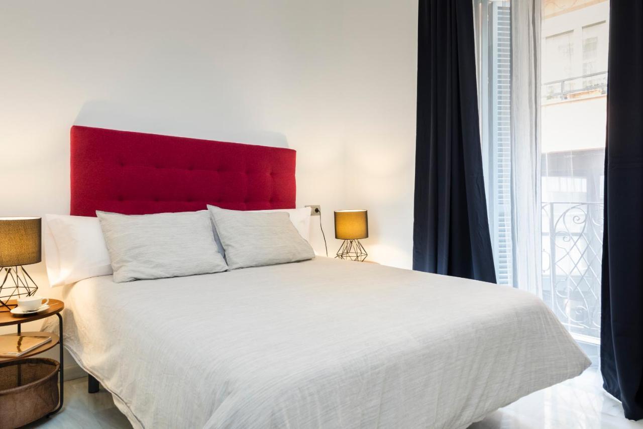 Alohamundi F&G Apartment Seville Exterior photo